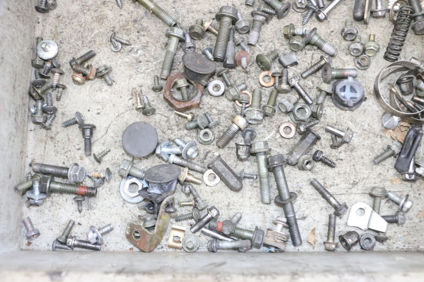 photo de SCHRAUBENBEUTEL SYM ORBIT III 3 4T 50 (2018 - 2021) - Alternative Perspektive