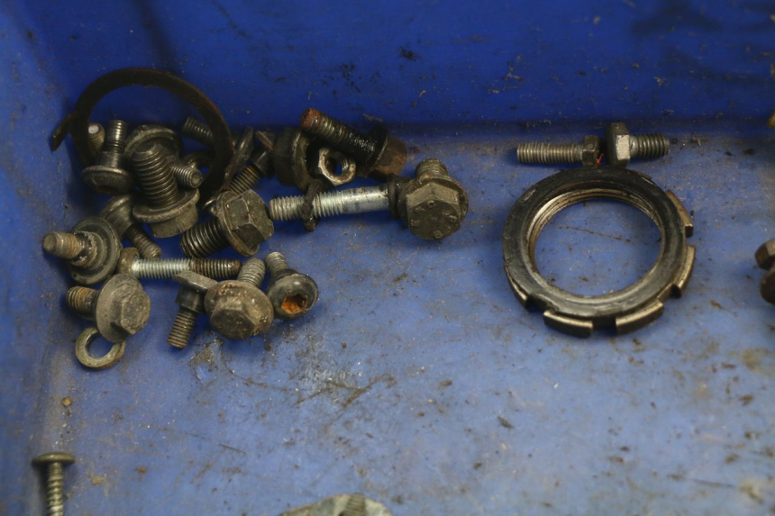 photo de SCHRAUBEN PEUGEOT SPEEDFIGHT 2 AC 50 (2000 - 2009)