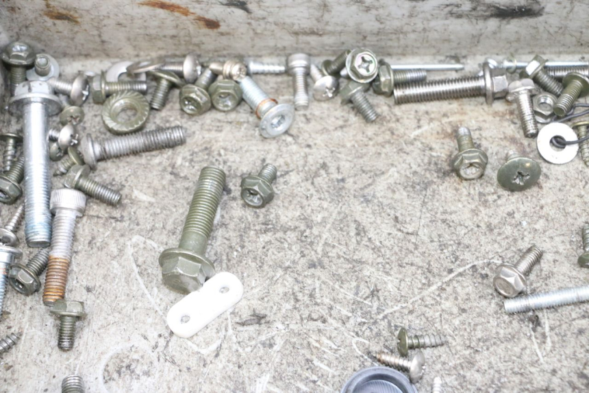 photo de SCHRAUBEN EFUN PUSA 1 - Technische Nahaufnahme