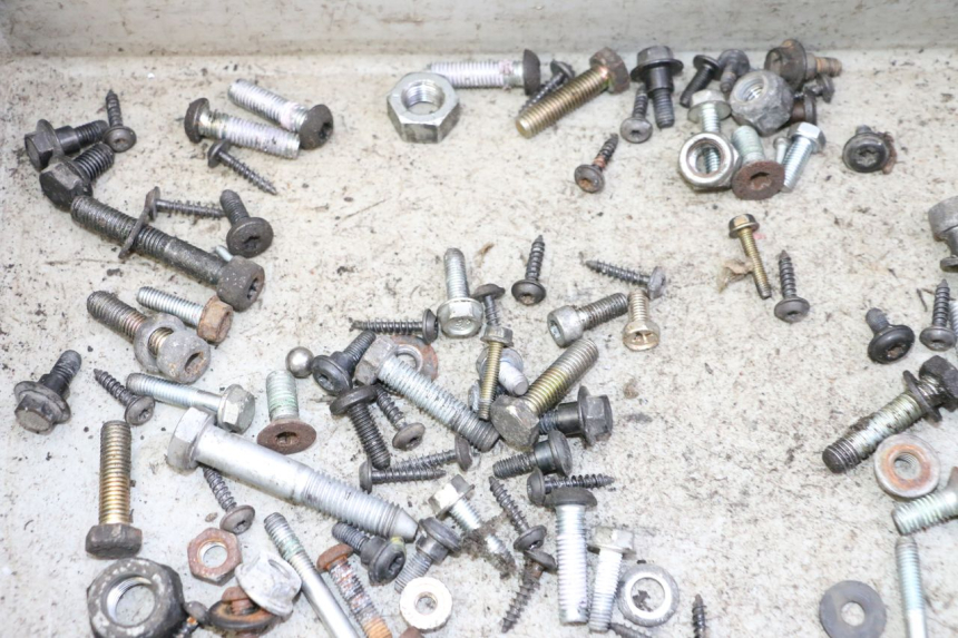 photo de SCHRAUBENBEUTEL PEUGEOT SATELIS 125 (2006 - 2009)