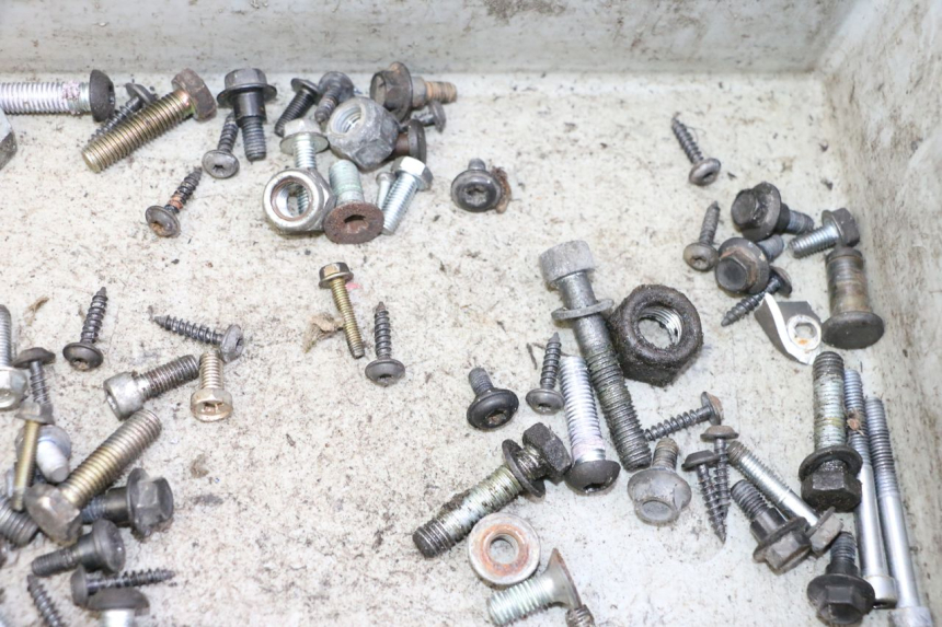 photo de SCHRAUBENBEUTEL PEUGEOT SATELIS 125 (2006 - 2009)