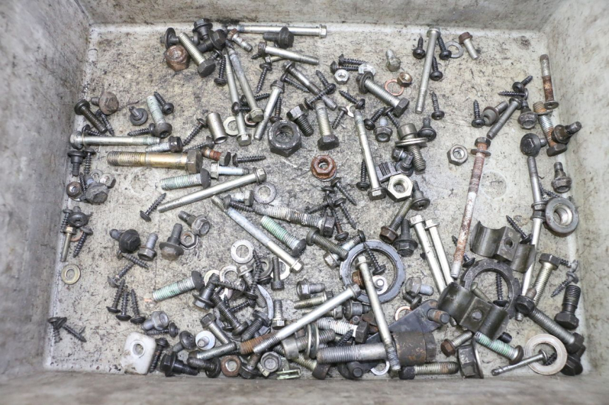 photo de SCHRAUBENBEUTEL PEUGEOT SATELIS 125 (2006 - 2009)