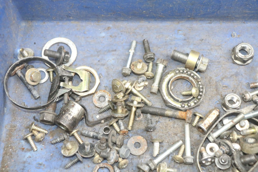 photo de SCHRAUBENBEUTEL HONDA SCV LEAD 100 (2003 - 2007)