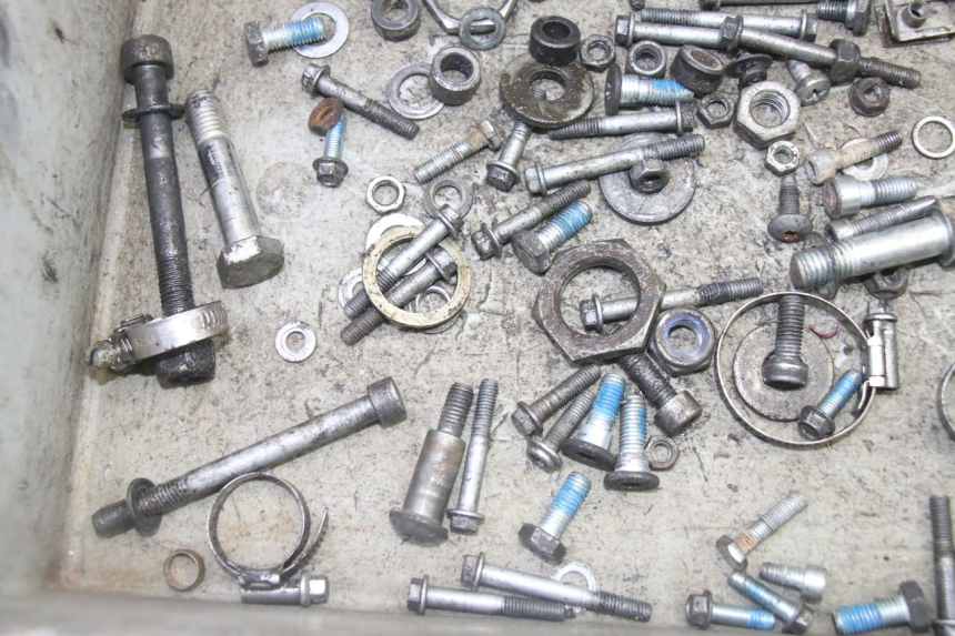photo de SCHRAUBEN DERBI SENDA SM DRD 50 (2008 - 2013)