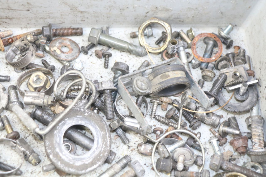 photo de SCHRAUBENBEUTEL MBK SKYLINER 125 (1998 - 2001)