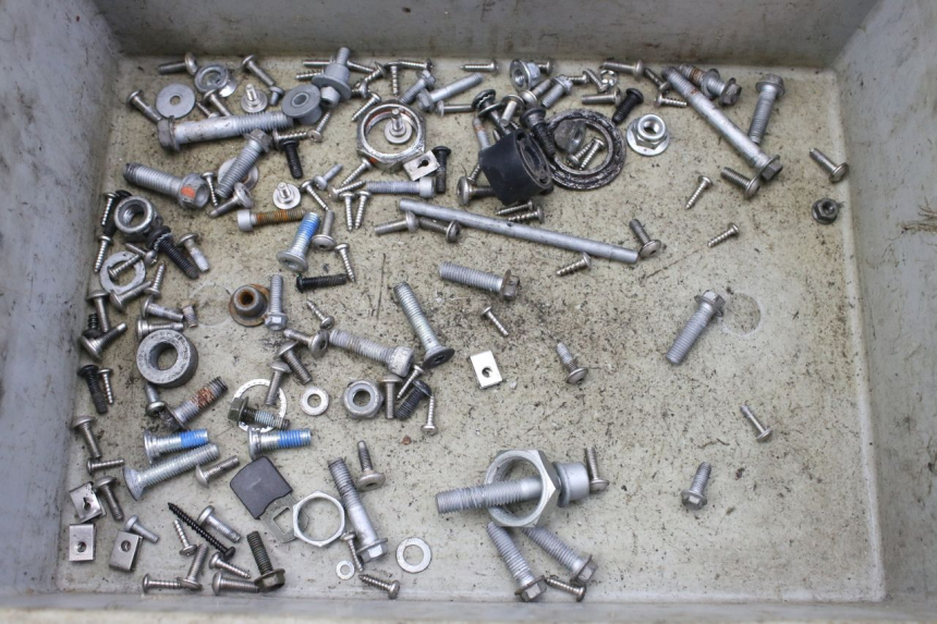 photo de SCHRAUBEN APRILIA SR R 2T LC 50 (2018 - 2021)