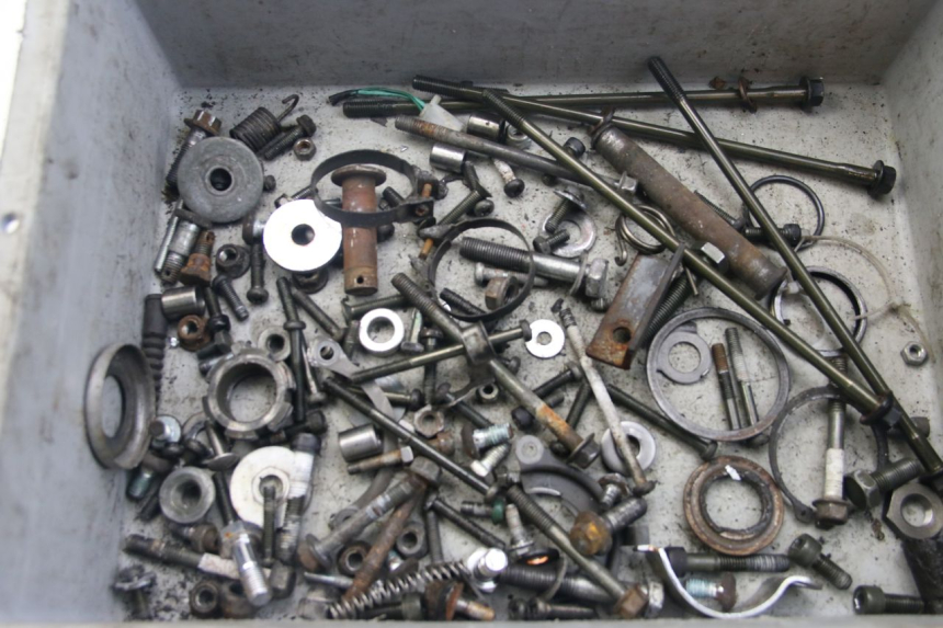 photo de SCHRAUBENBEUTEL YAMAHA SR 125 (1982 - 2003)