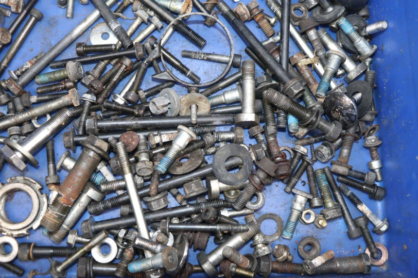 photo de SCHRAUBEN SUZUKI GSXF GSX F 600 (1988 - 1997)