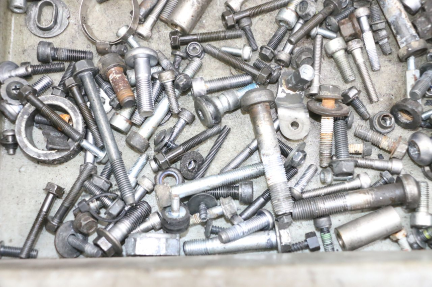 photo de SCHRAUBEN YAMAHA TDM ABS 900 (2002 - 2014) - Alternative Perspektive