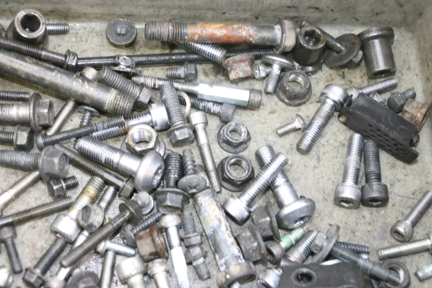 photo de SCHRAUBEN YAMAHA TDM ABS 900 (2002 - 2014) - Gesamtansicht des Produkts