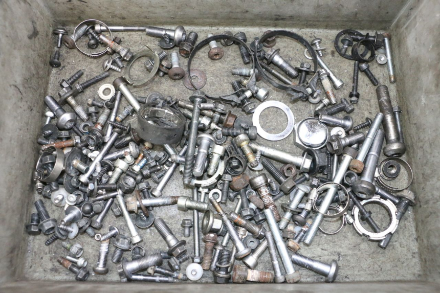 photo de SCHRAUBEN YAMAHA TDM ABS 900 (2002 - 2014) - Hauptansicht