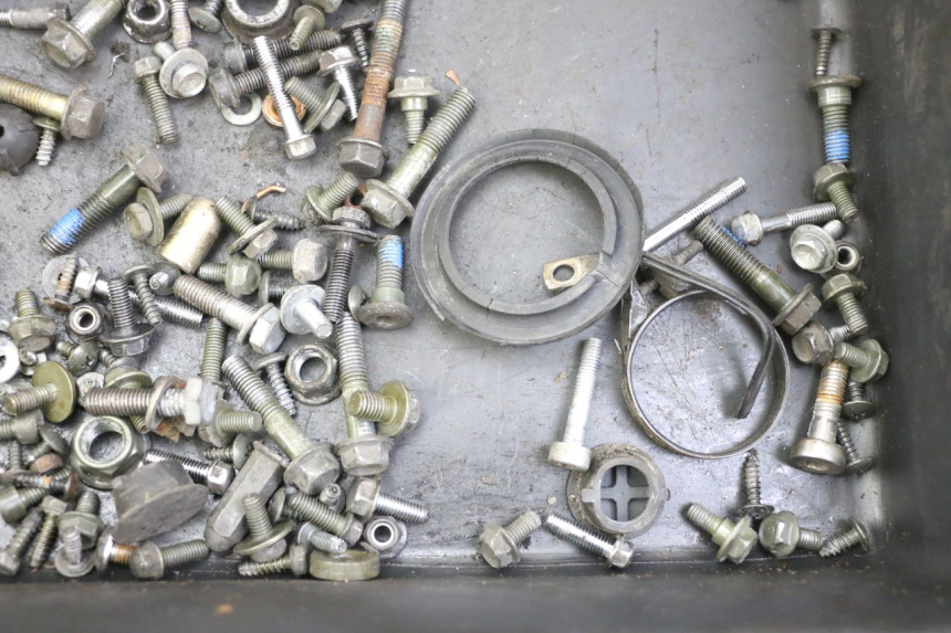 photo de SCHRAUBENBEUTEL PEUGEOT TWEET 4T 50 (2018 - 2020)