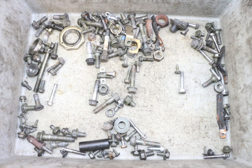 photo de SCHRAUBEN PEUGEOT TWEET PRO CARGO 50 (2018 - 2020)