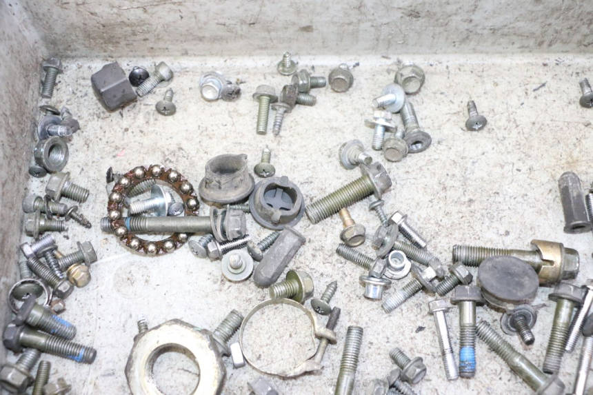 photo de SCHRAUBEN PEUGEOT TWEET PRO CARGO 50 (2018 - 2020)