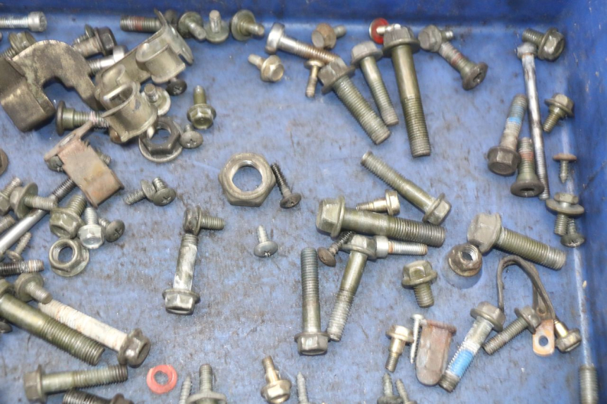 photo de SCHRAUBENBEUTEL PEUGEOT TWEET 125 (2018 - 2021)