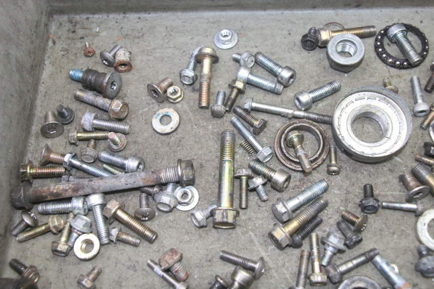 photo de SCHRAUBENBEUTEL DAELIM VJ ROADWIN FI 125 (2008 - 2017) - Detailansicht des Bauteils