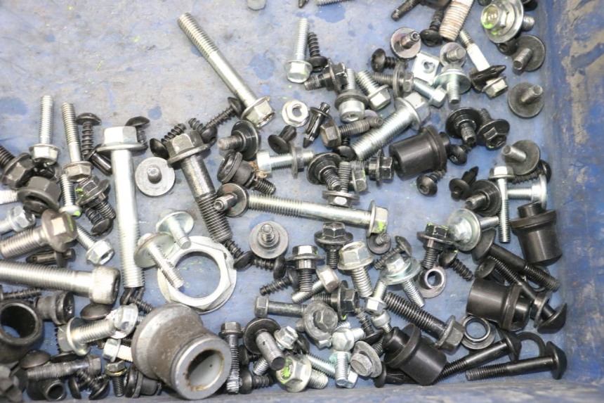 photo de SCHRAUBEN YAMAHA XMAX X-MAX 125 (2021 - 2025)