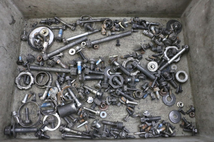 photo de SCHRAUBENBEUTEL YAMAHA XMAX X-MAX 125 (2006 - 2009) - Hauptansicht