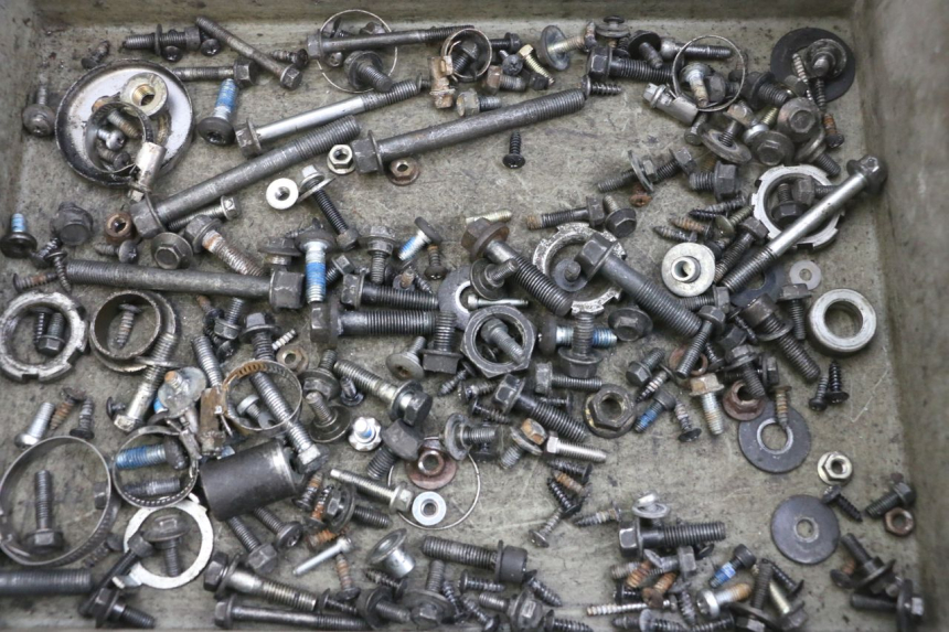 photo de SCHRAUBENBEUTEL YAMAHA XMAX X-MAX 125 (2006 - 2009) - Detailansicht des Bauteils