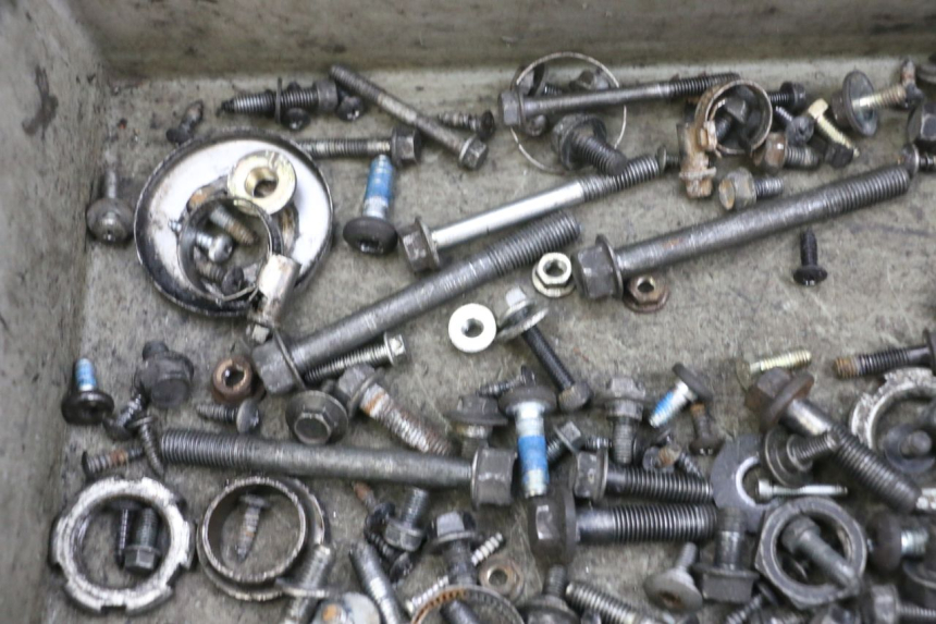 photo de SCHRAUBENBEUTEL YAMAHA XMAX X-MAX 125 (2006 - 2009) - Gesamtansicht des Produkts