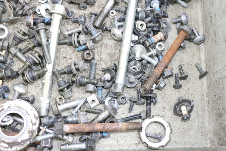 photo de SCHRAUBENBEUTEL YAMAHA X-MAX XMAX 125 (2010 - 2013) - Technische Nahaufnahme