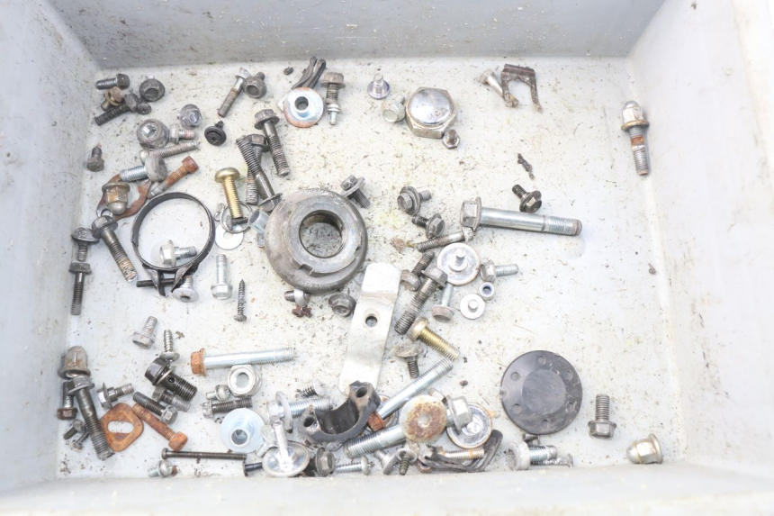 photo de SCHRAUBEN HONDA XLV VARADERO 125 (2000 - 2006)