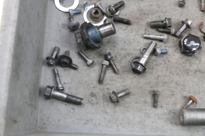 photo de SCHRAUBEN YAMAHA XVS DRAG STAR DRAGSTAR 650 (1997 - 2007)