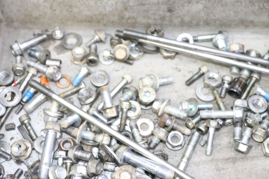 photo de SCHRAUBEN YAMAHA YFM R RAPTOR 250 (2008 - 2014)