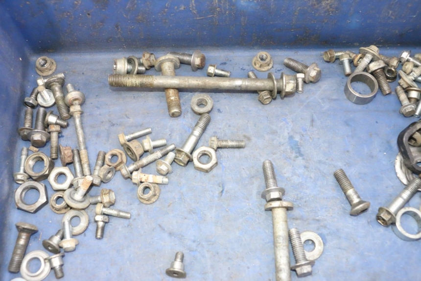 photo de SCHRAUBEN YAMAHA YZ-F YZF 250 (2014 - 2018)