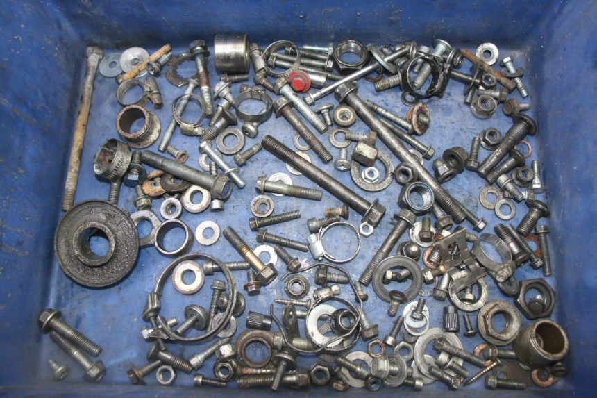 photo de SCHRAUBEN YAMAHA YZ 125 (1998 - 2005)