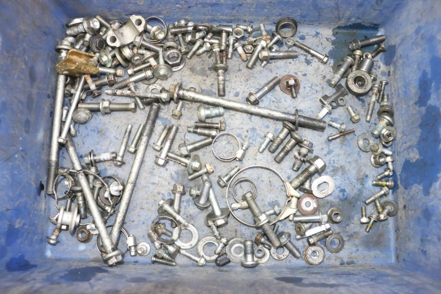 photo de SCHRAUBENSET YAMAHA YZF YZ-F 450 (2014 - 2016)