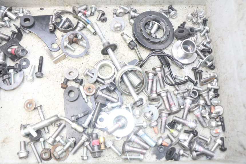 photo de SCHRAUBENBEUTEL KAWASAKI Z 650 (2016 - 2019)