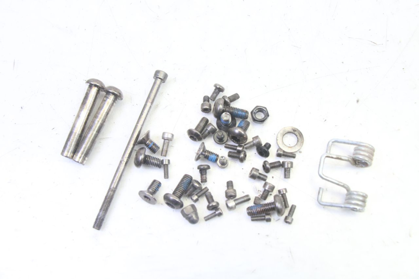 photo de SCHRAUBEN MOOVWAY Z8 1