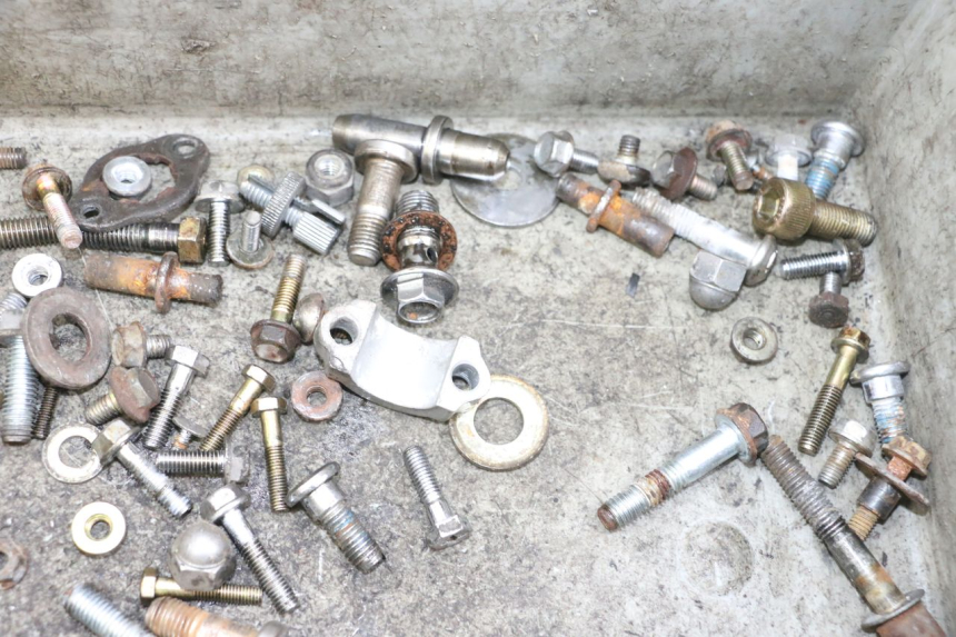 photo de SCHRAUBEN KYMCO ZING 125 (1997 - 2003) - Gesamtansicht des Produkts