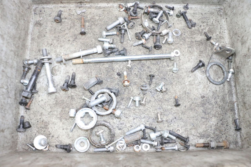 photo de SCHRAUBENBEUTEL PIAGGIO ZIP 4T 50 (2018 - 2020) - Hauptansicht