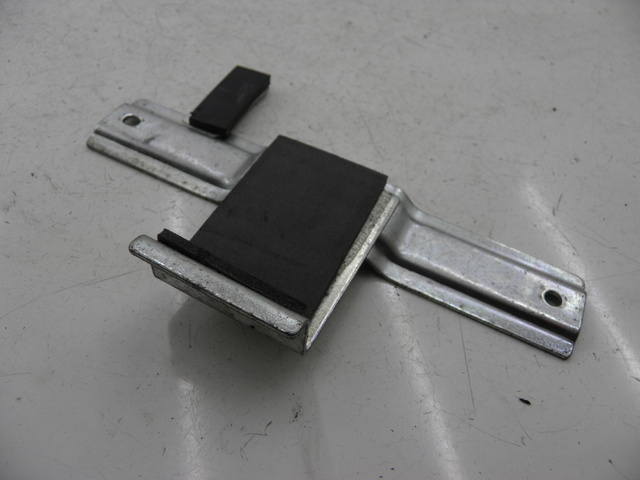 photo de BATTERIEHALTER HONDA SH 125 (2005 - 2008)