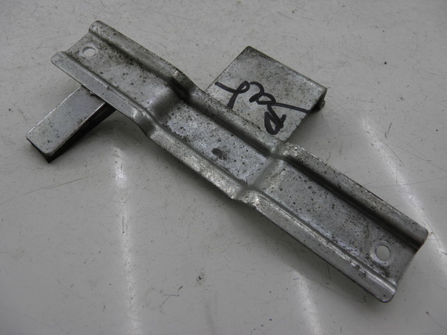 photo de BATTERIEHALTER HONDA SH 125 (2005 - 2008)