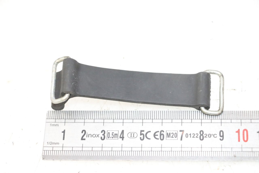 photo de WERKZEUG HALTER YAMAHA FZ6 FAZER S2 600 (2007 - 2011)