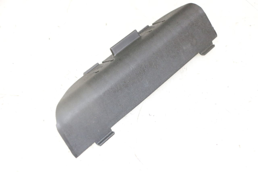 photo de WERKZEUG HALTER PIAGGIO NRG POWER PUREJET 50 (2018 - 2021)