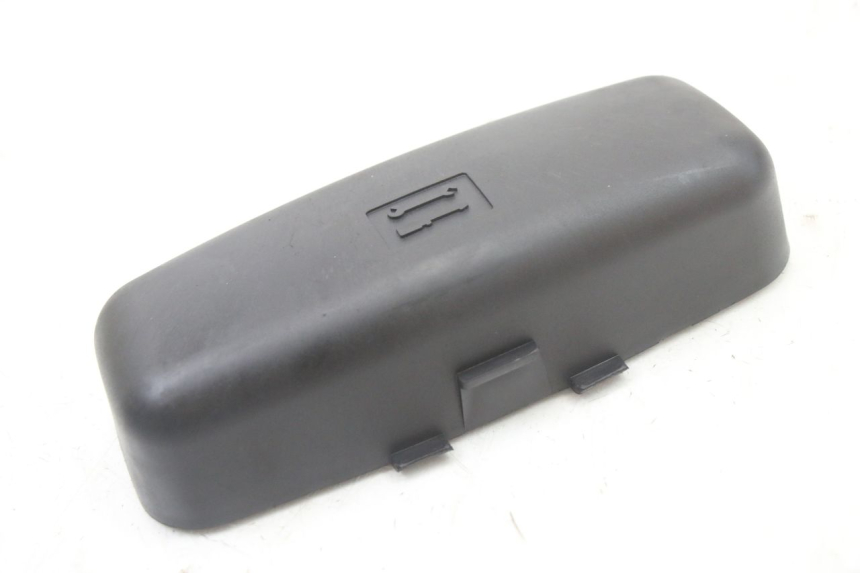 photo de WERKZEUGROLLE GURT PIAGGIO XEVO - X EVO 125 (2007 - 2016) - Zoom auf Gebrauchszustand