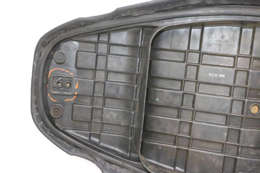 photo de SELLE KYMCO AGILITY 16+ 4T 50 (2018 - 2023) - Ergänzendes Produktfoto