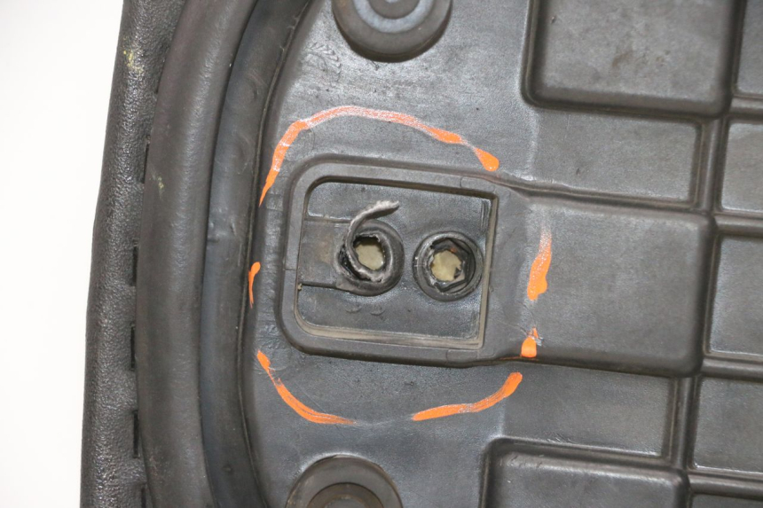 photo de SELLE KYMCO AGILITY 16+ 4T 50 (2018 - 2023) - Detaillierte Sichtprüfung