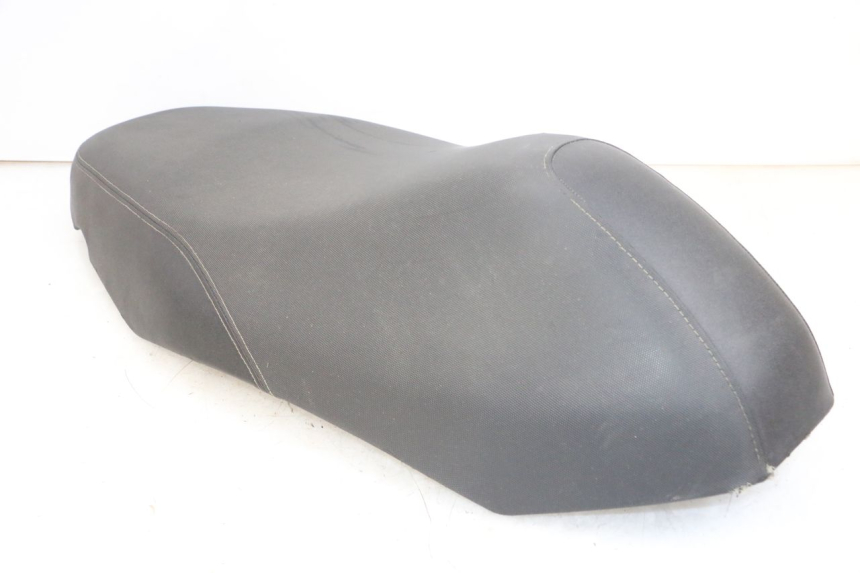 photo de SELLE KYMCO AGILITY 16+ 4T 50 (2018 - 2023) - Alternative Perspektive