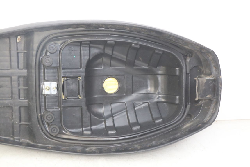 photo de SITZBANK KYMCO AGILITY 4T 50 (2018 - 2022)