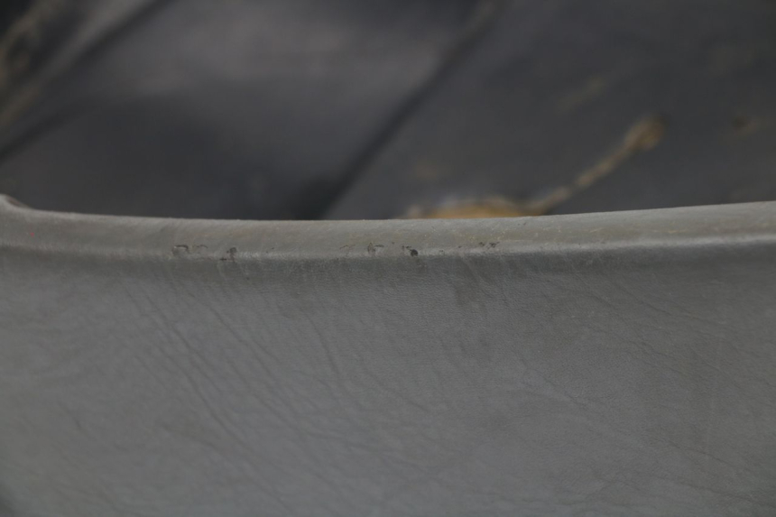 photo de SITZ APRILIA AMICO 50 (1992 - 1995)