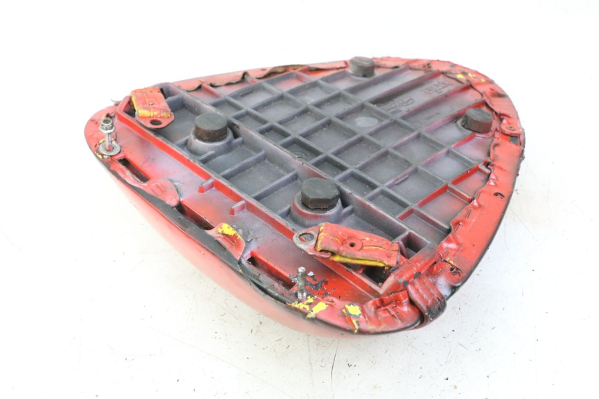 photo de HINTEN SITZ APRILIA RS 50 (1999 - 2005)