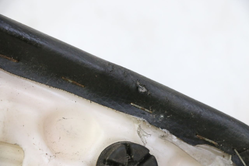 photo de HINTEN SITZ HONDA CBF 125 (2009 - 2015)