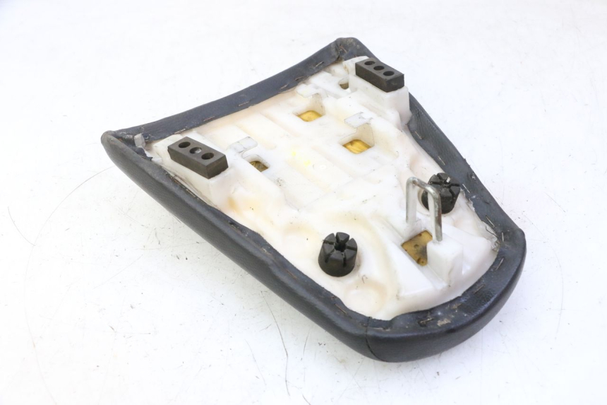 photo de HINTEN SITZ HONDA CBF 125 (2009 - 2015)