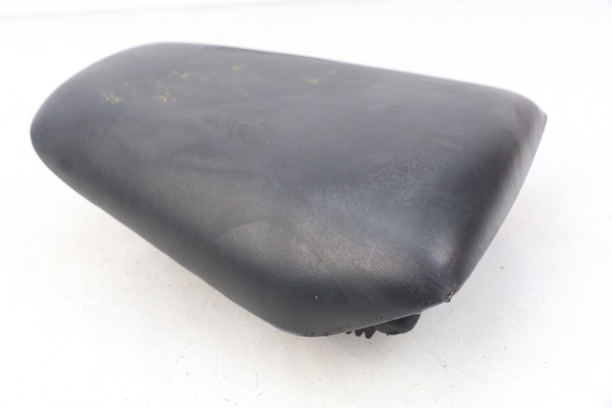 photo de HINTEN SITZ HONDA CBR R 125 (2003 - 2006)