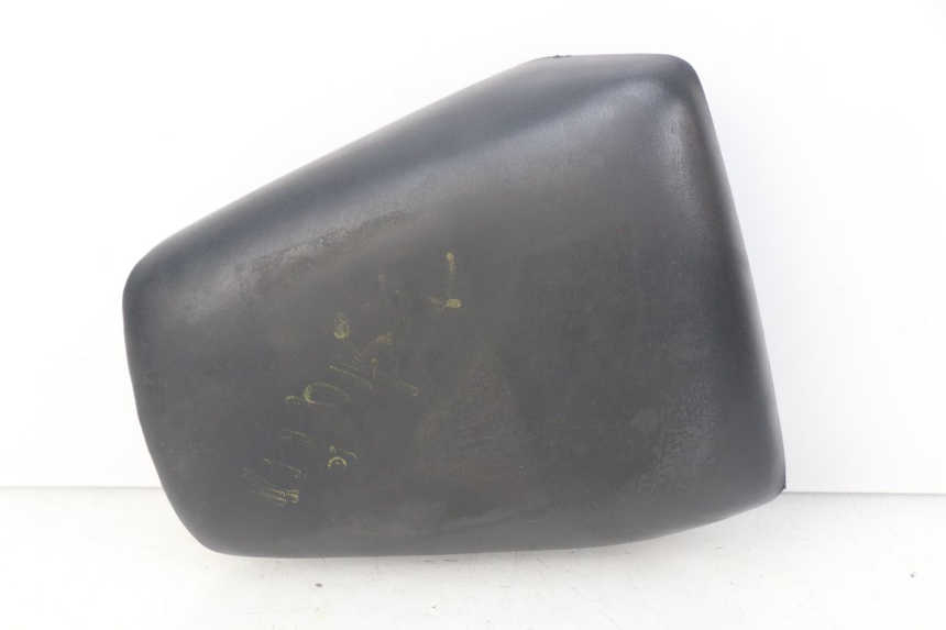 photo de HINTEN SITZ HONDA CBR R 125 (2003 - 2006)